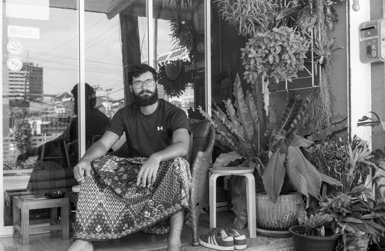 Baan Baan Hostel - Sha Plus Phuket Eksteriør billede